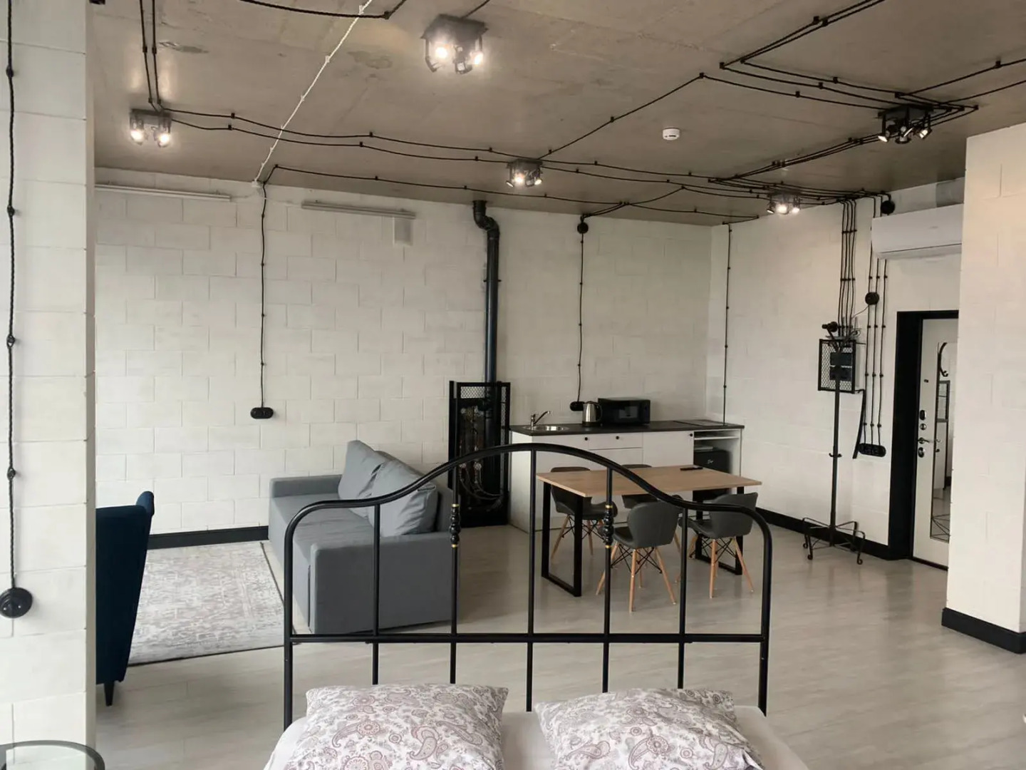 Апартаменты 1503 Верхнеторговая площадь 4