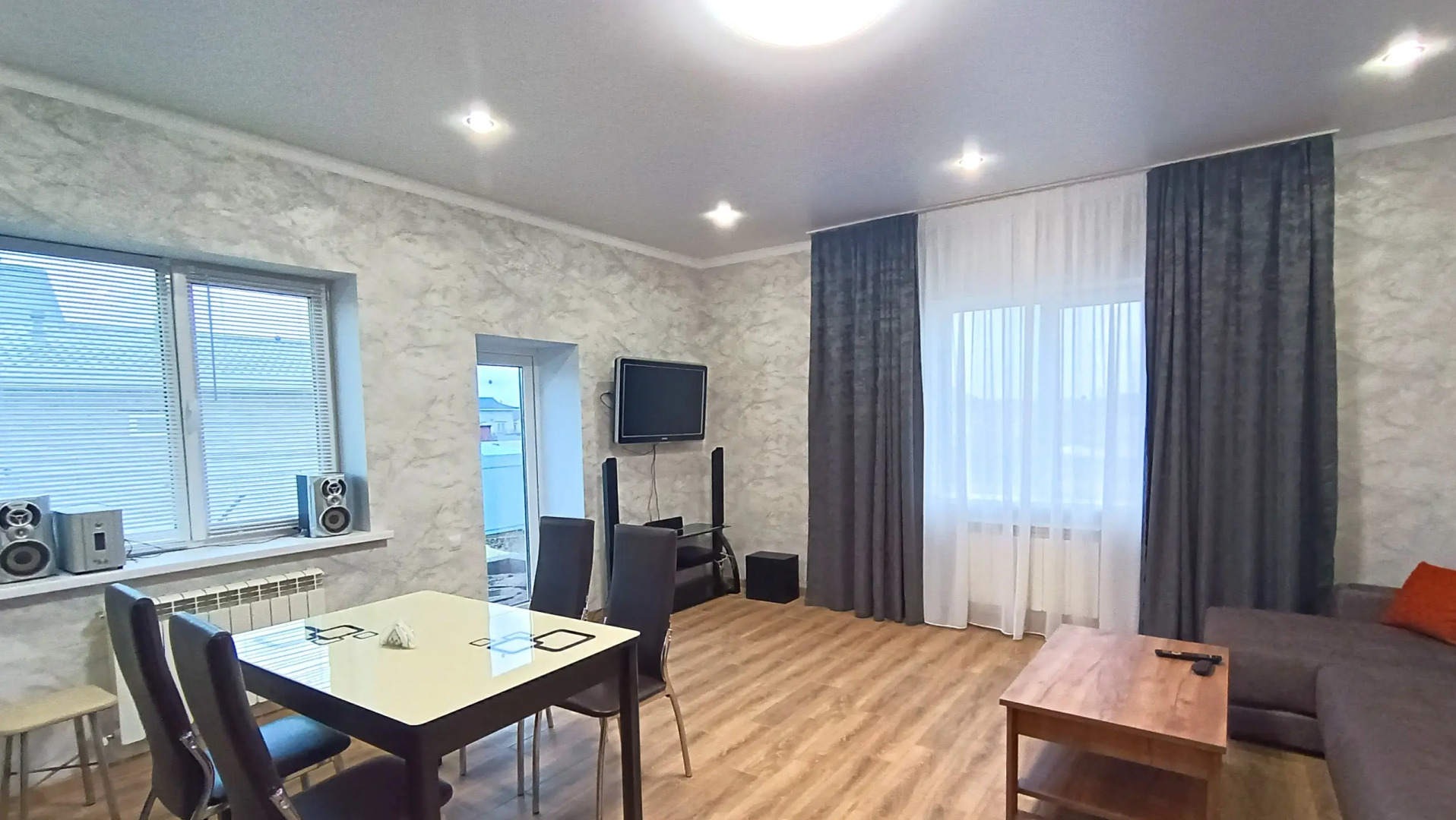 Частный дом Коттедж на улице Алтайская 20