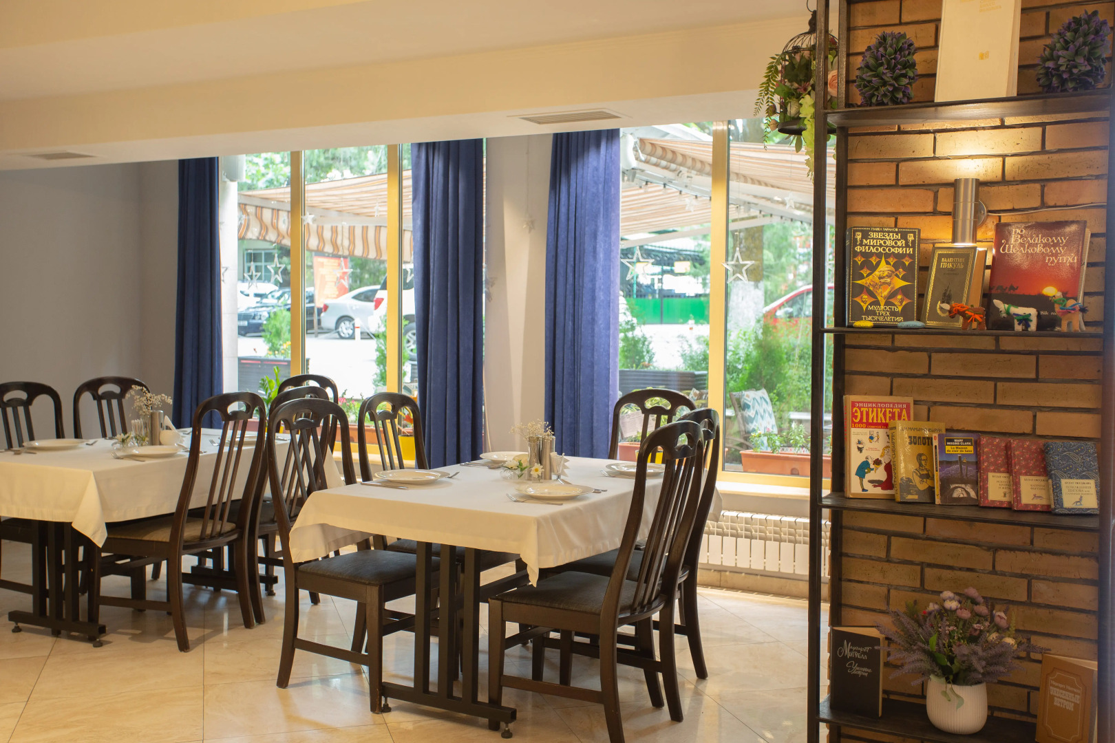 Отель B Hotel Bishkek