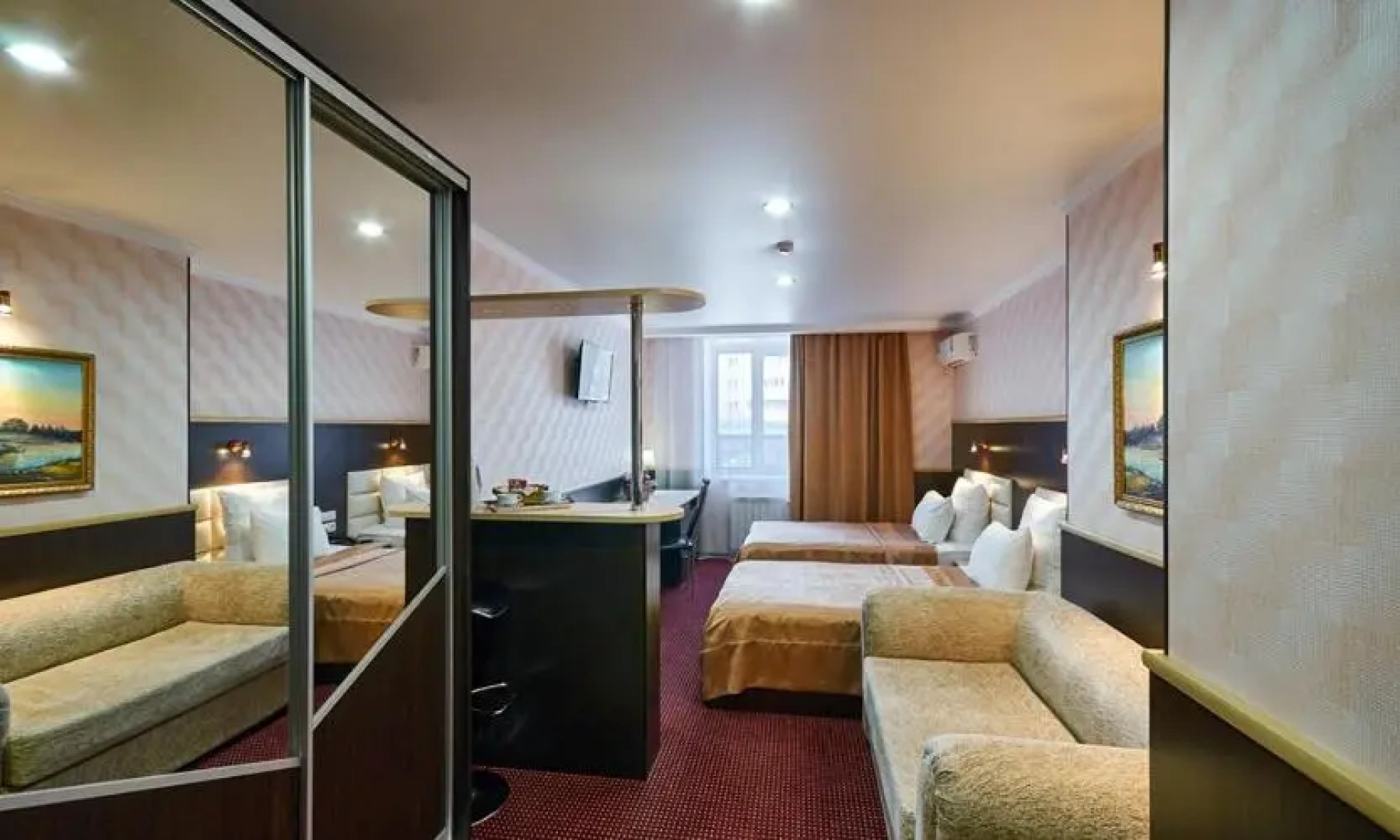 Отель Форум