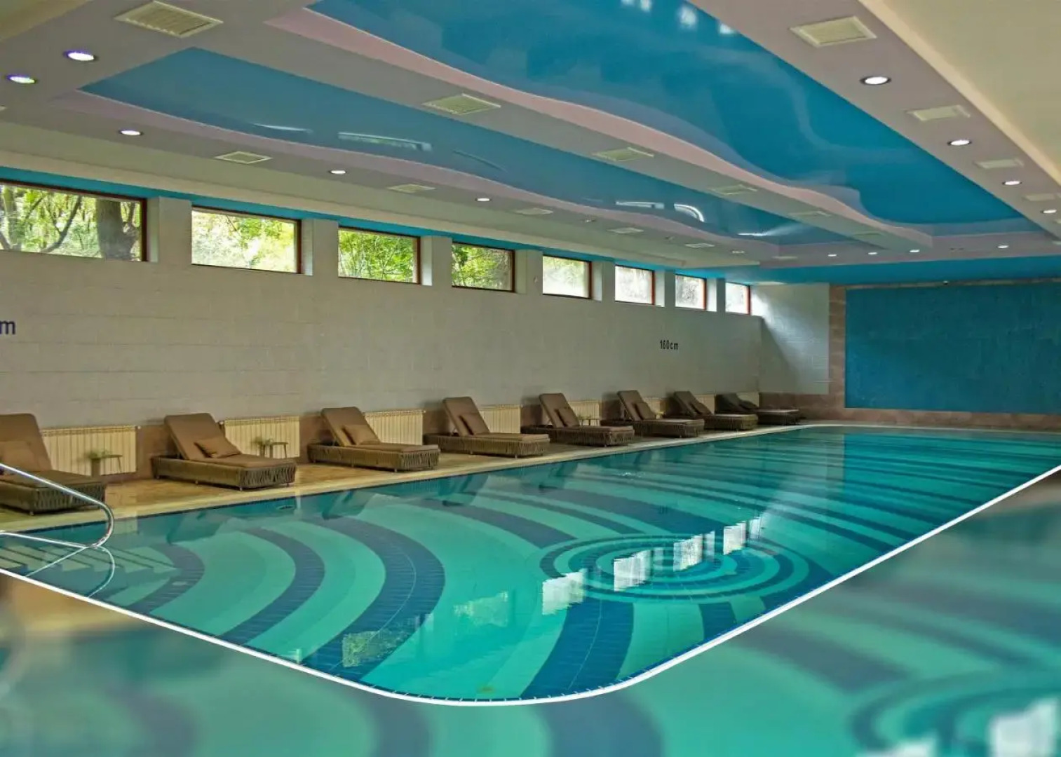 Отель Hotel Russia