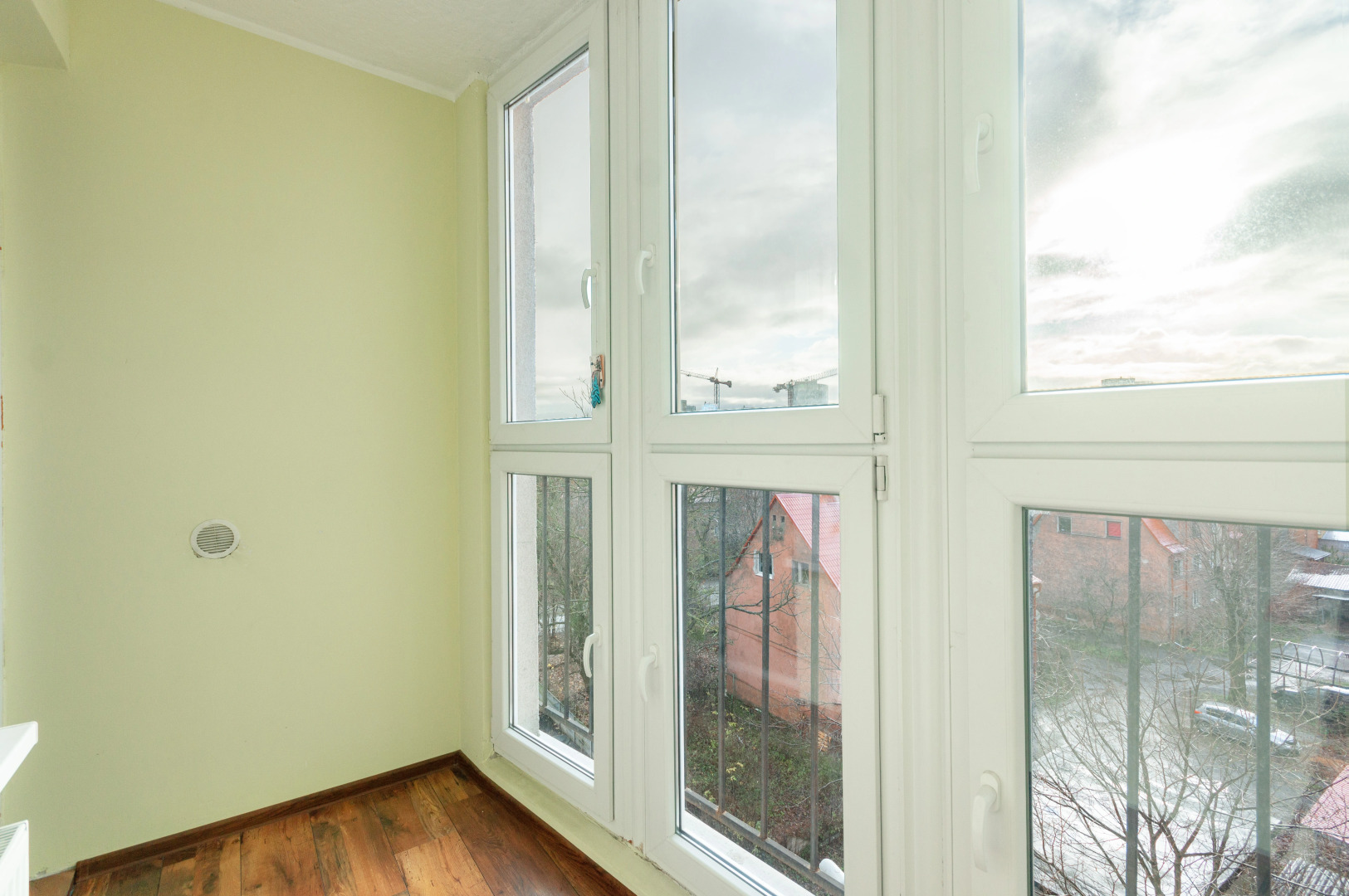 Апартаменты West39 Шахматная 4Б