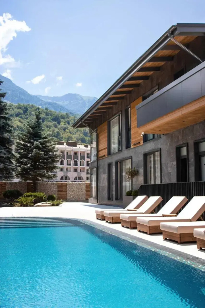 Апартаменты в 4-х звёздочном отеле Blanc Hill