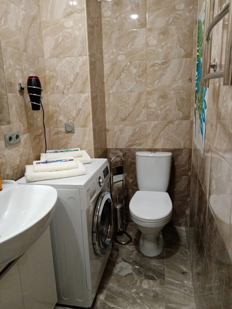 Апартаменты Листья на Автозаводской