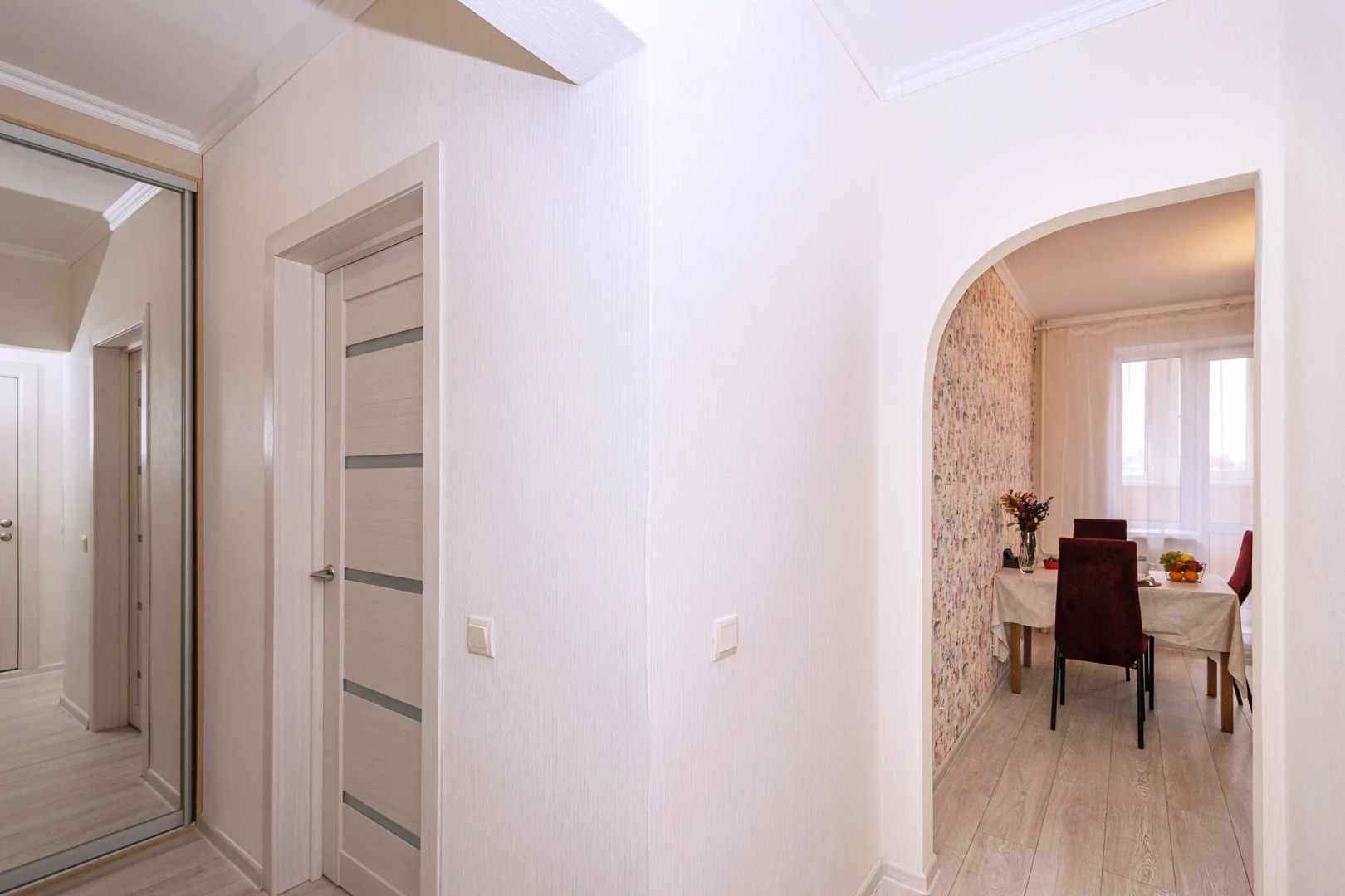 Апартаменты В ЖК Танеева Парк