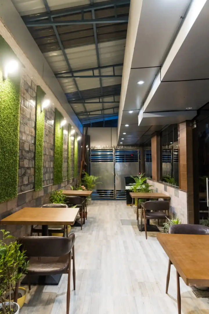 Отель The Avenue Ballygunge