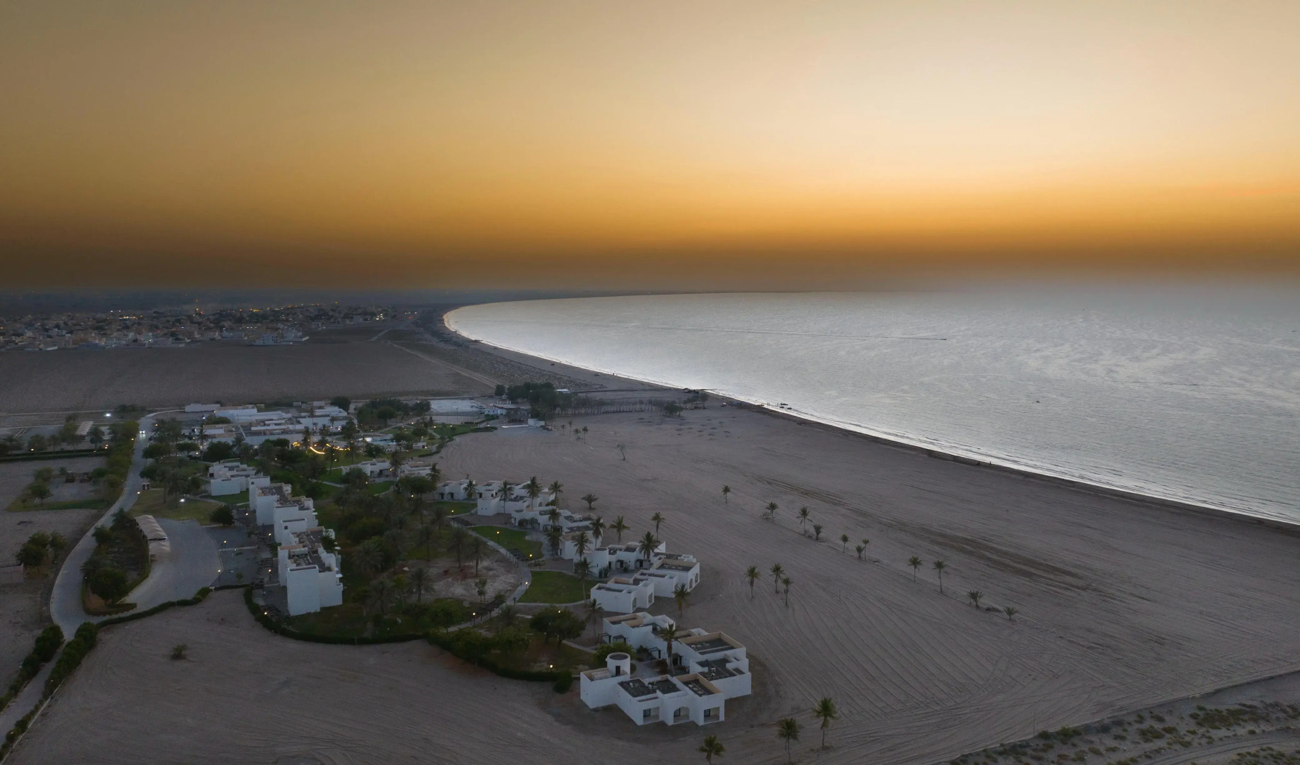 Курортный отель Al Sawadi Beach Resort & Spa