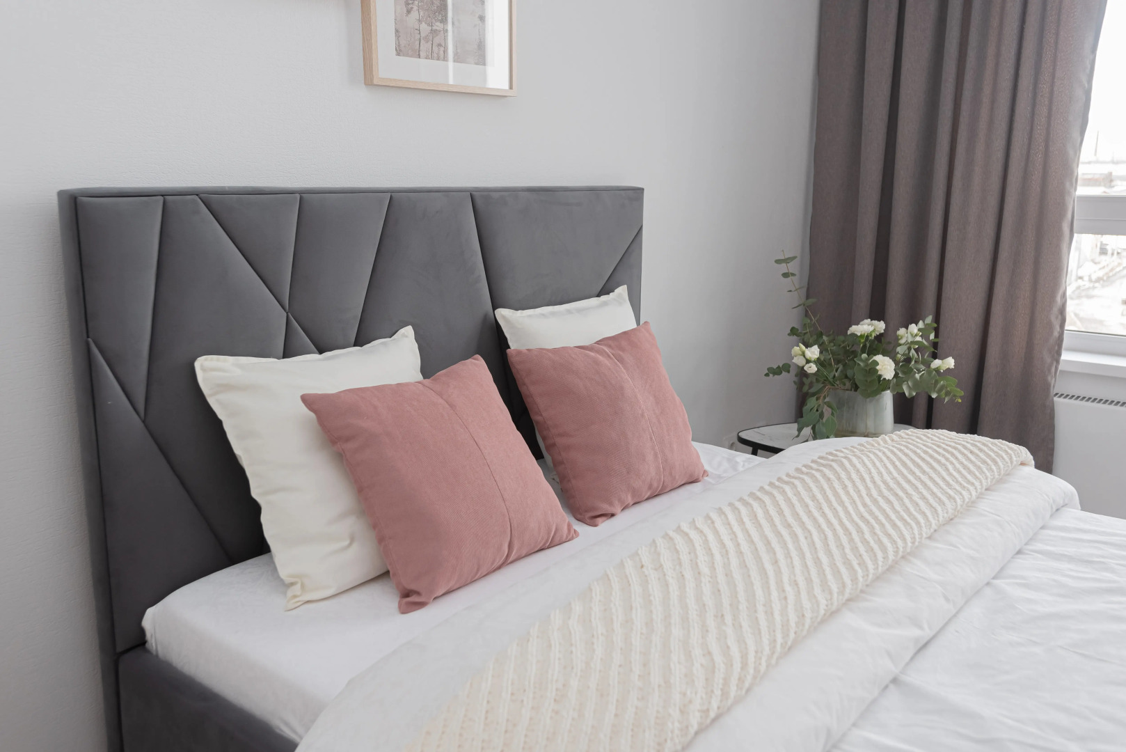 Квартира 2-комнатная ApartHause ЖД-вокзал