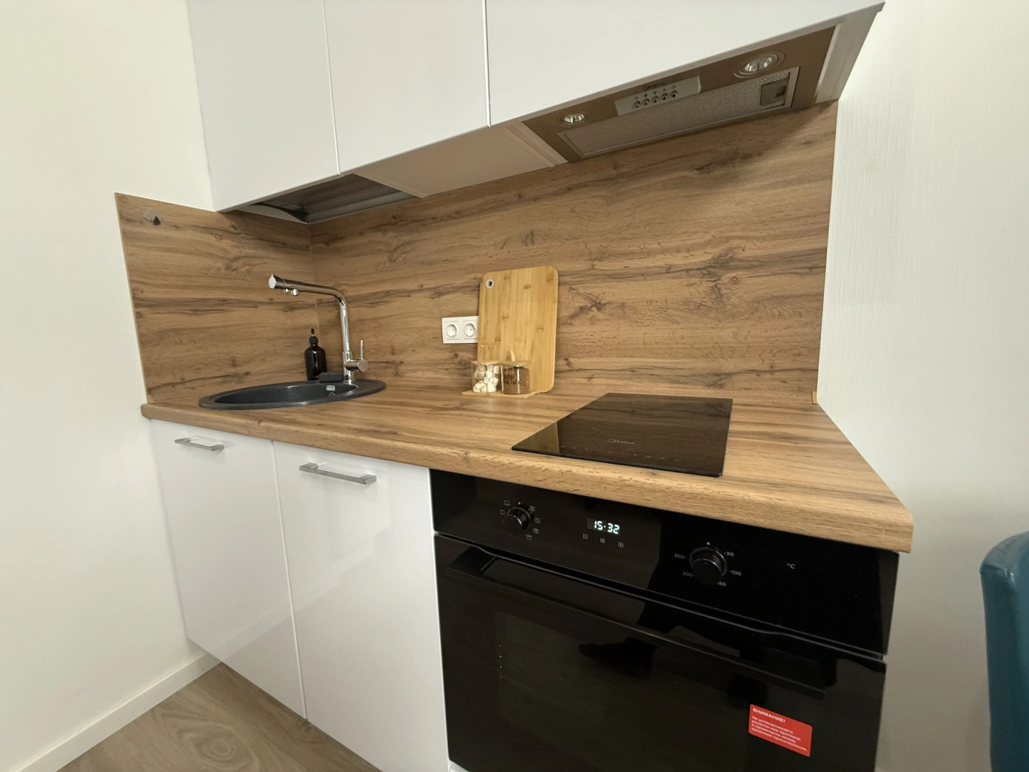 Квартира на Аэростатной 15к 10