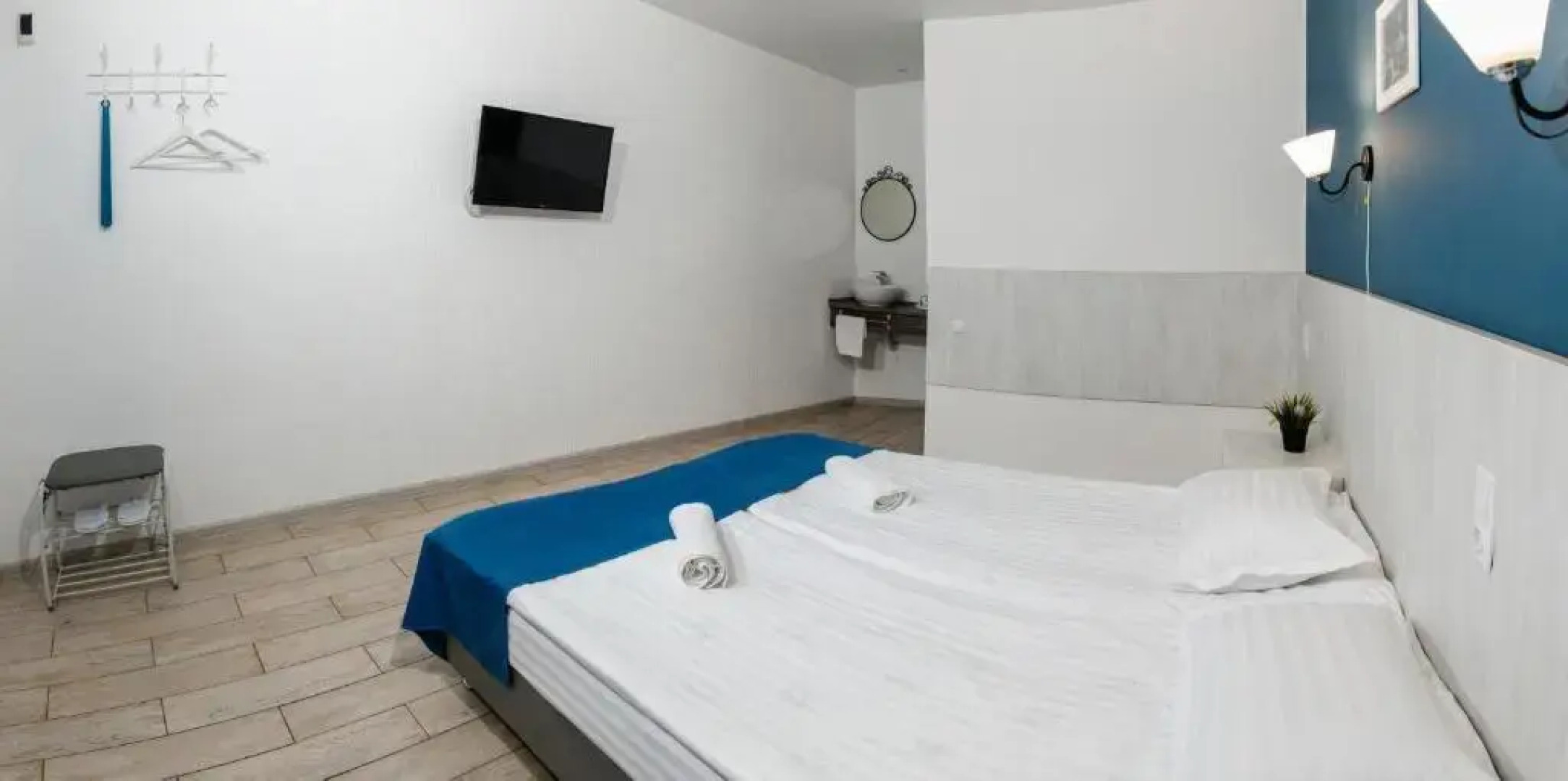 Отель Тихий дворик