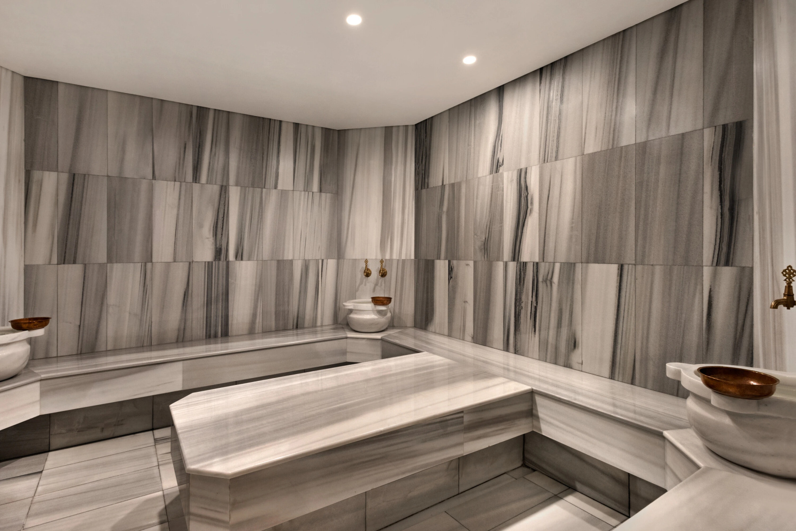 Отель Wyndham Grand Tbilisi