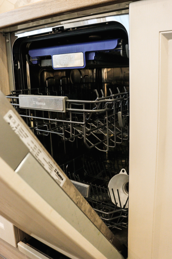 Квартира Лососинская 13