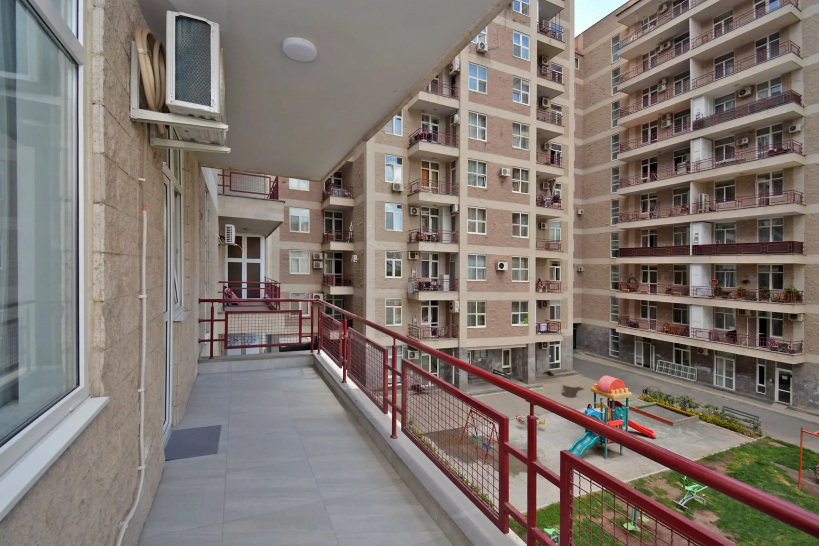 Квартира A&M White New Building