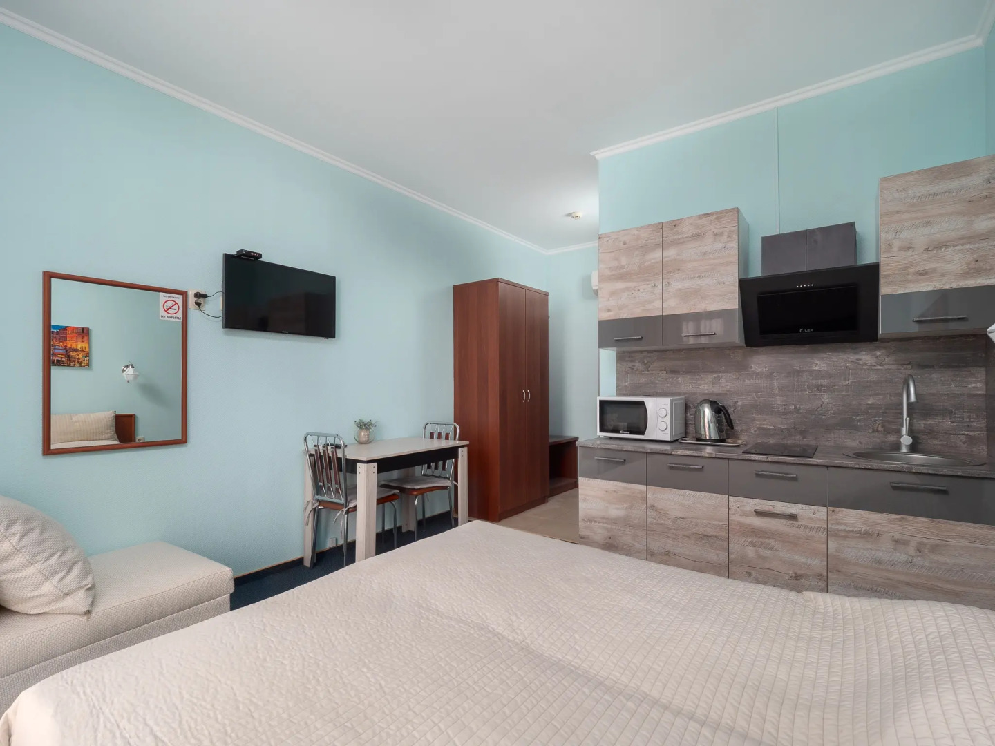 Апартаменты У Моря С Бассейном в ЖК Солнечный апр31