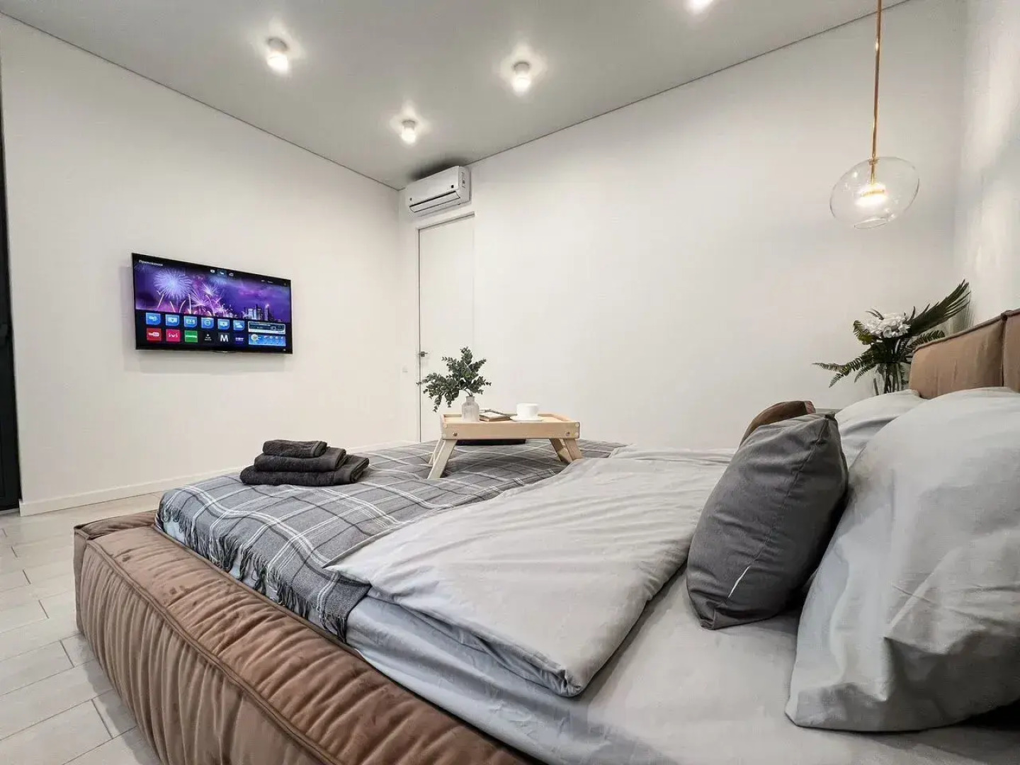 Квартира Дизайнерская Евро 2ка Sunvilles в Савин Хаус