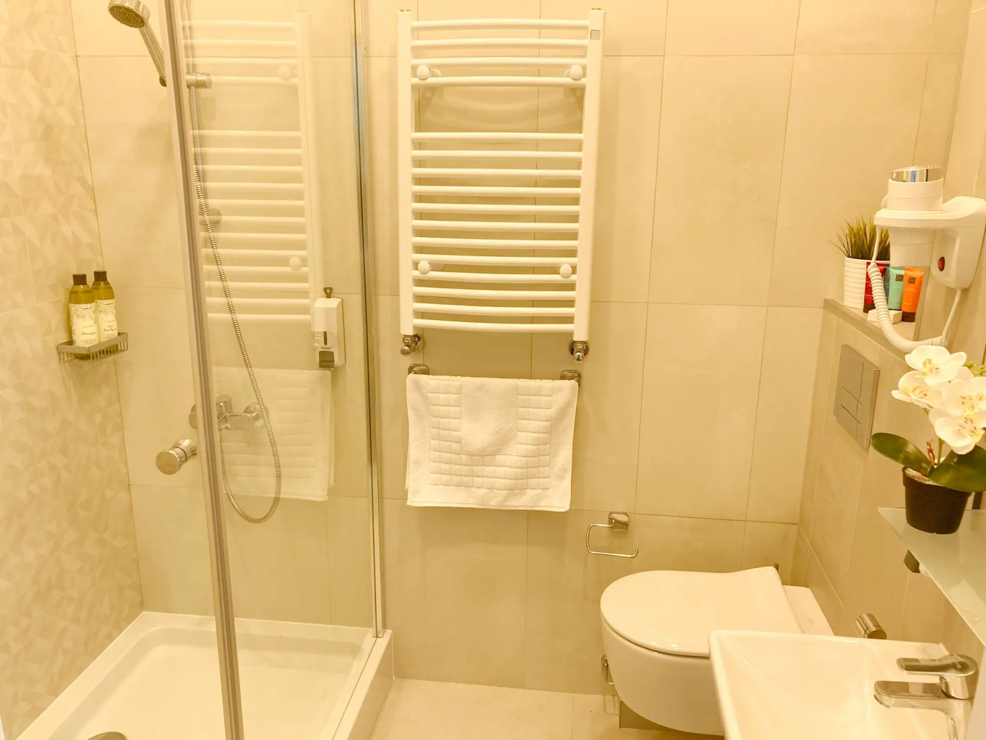 Sun City Apartments 3