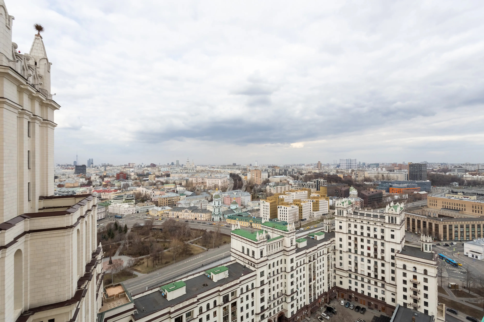 Апартаменты Улучшенные на 21 Этаже
