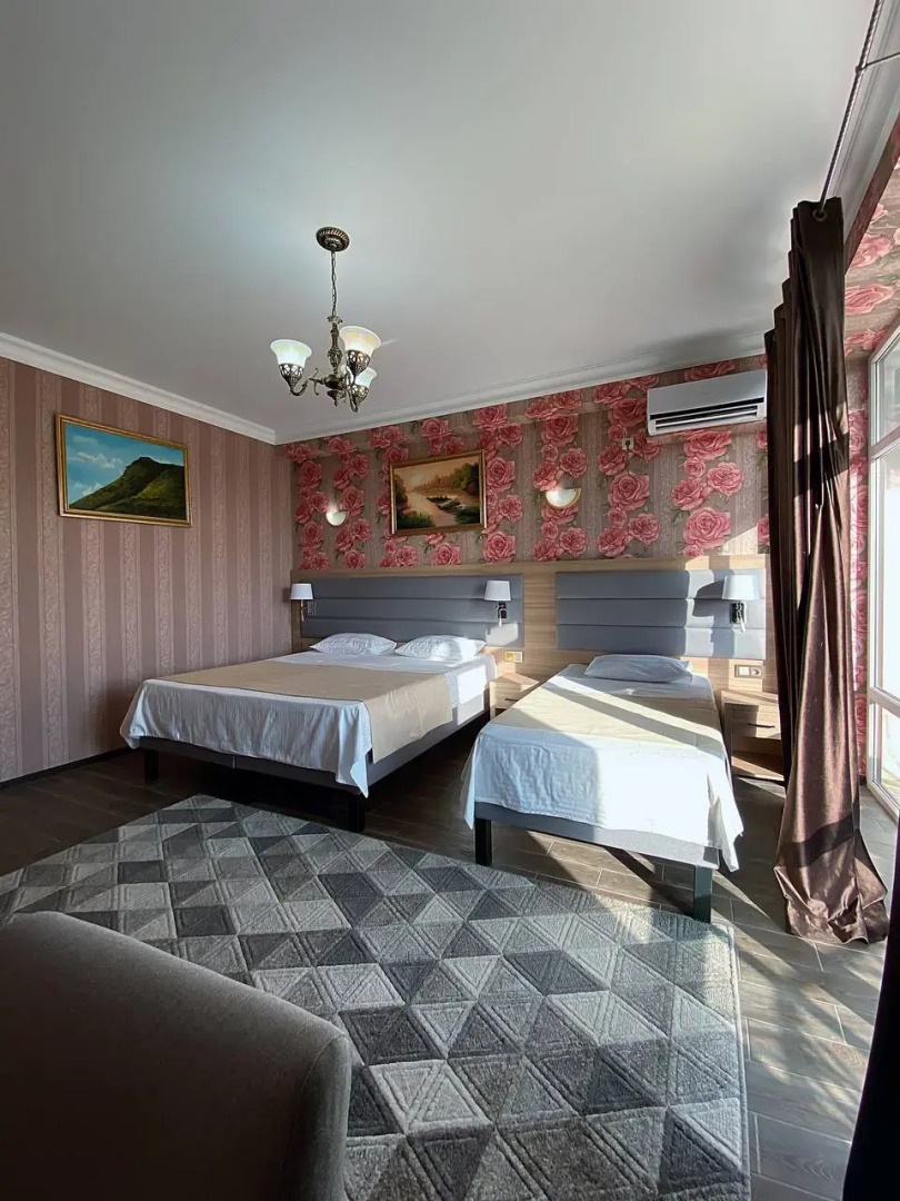 Отель Океан