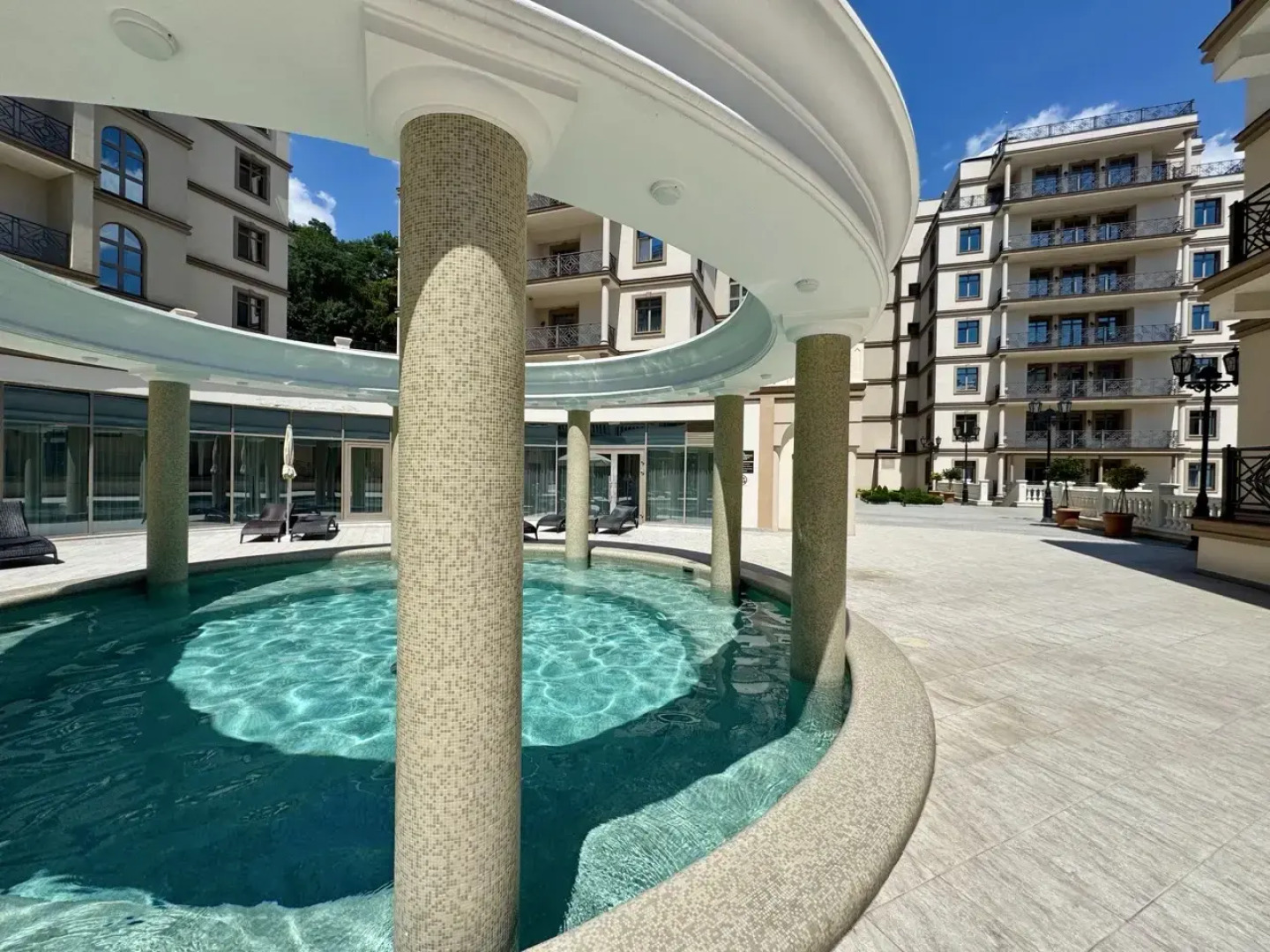 Апартаменты Двухкомнатные с Балконом Премиум класса в ЖК Дипломат