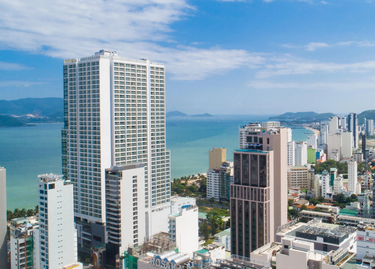 Отель Green Beach Nha Trang