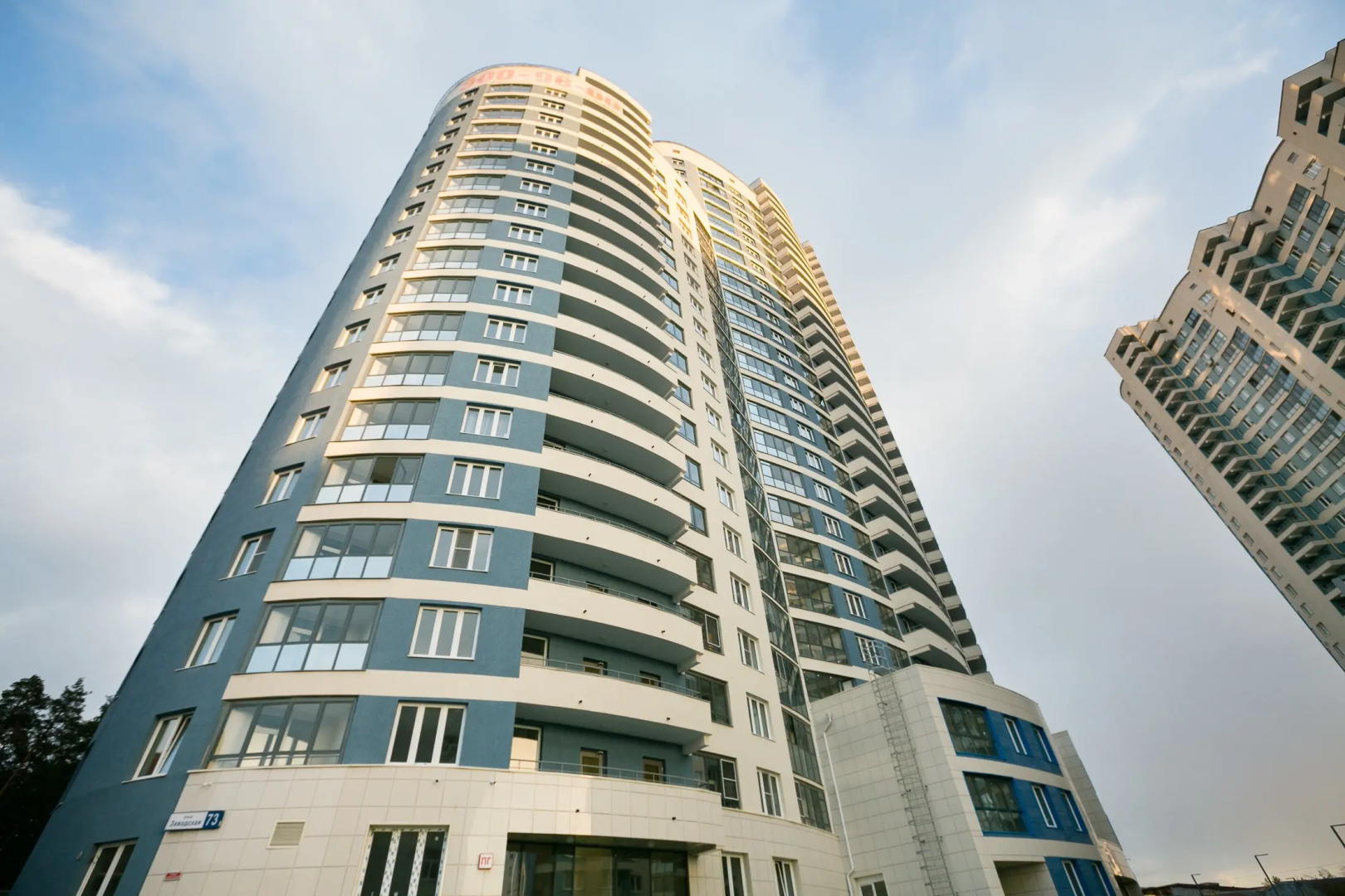 Апартаменты Dayker City Apartments 3 комнатные в ЖК Репин Парк