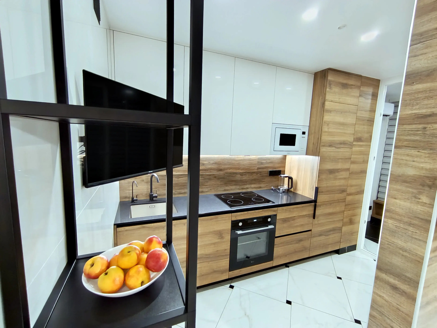 Квартира Стильные апартаменты с видом на море