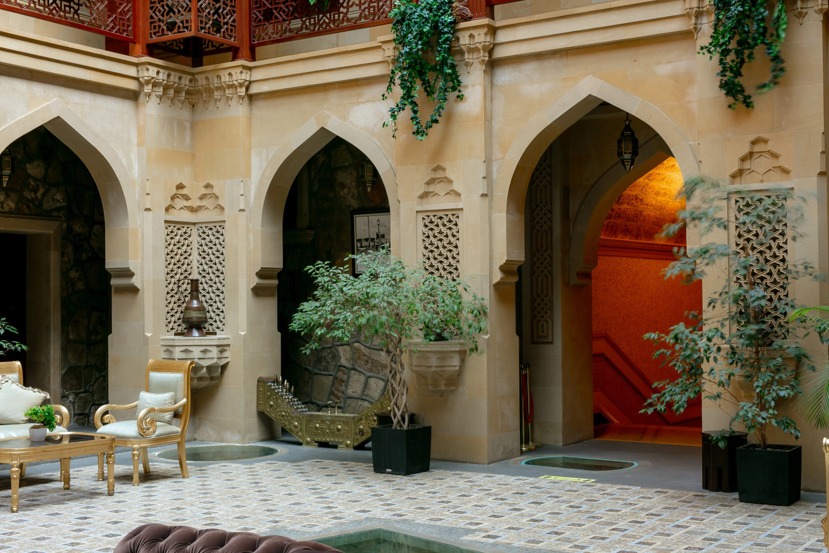 Отель Shah Palace