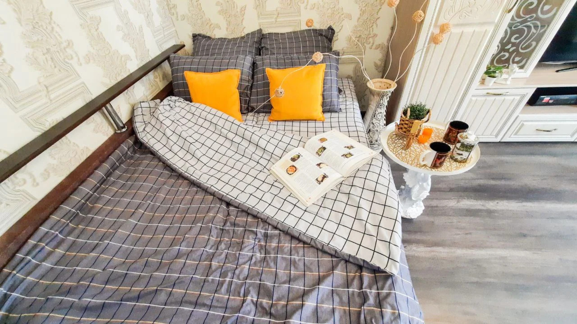 Апартаменты На берегу Невы