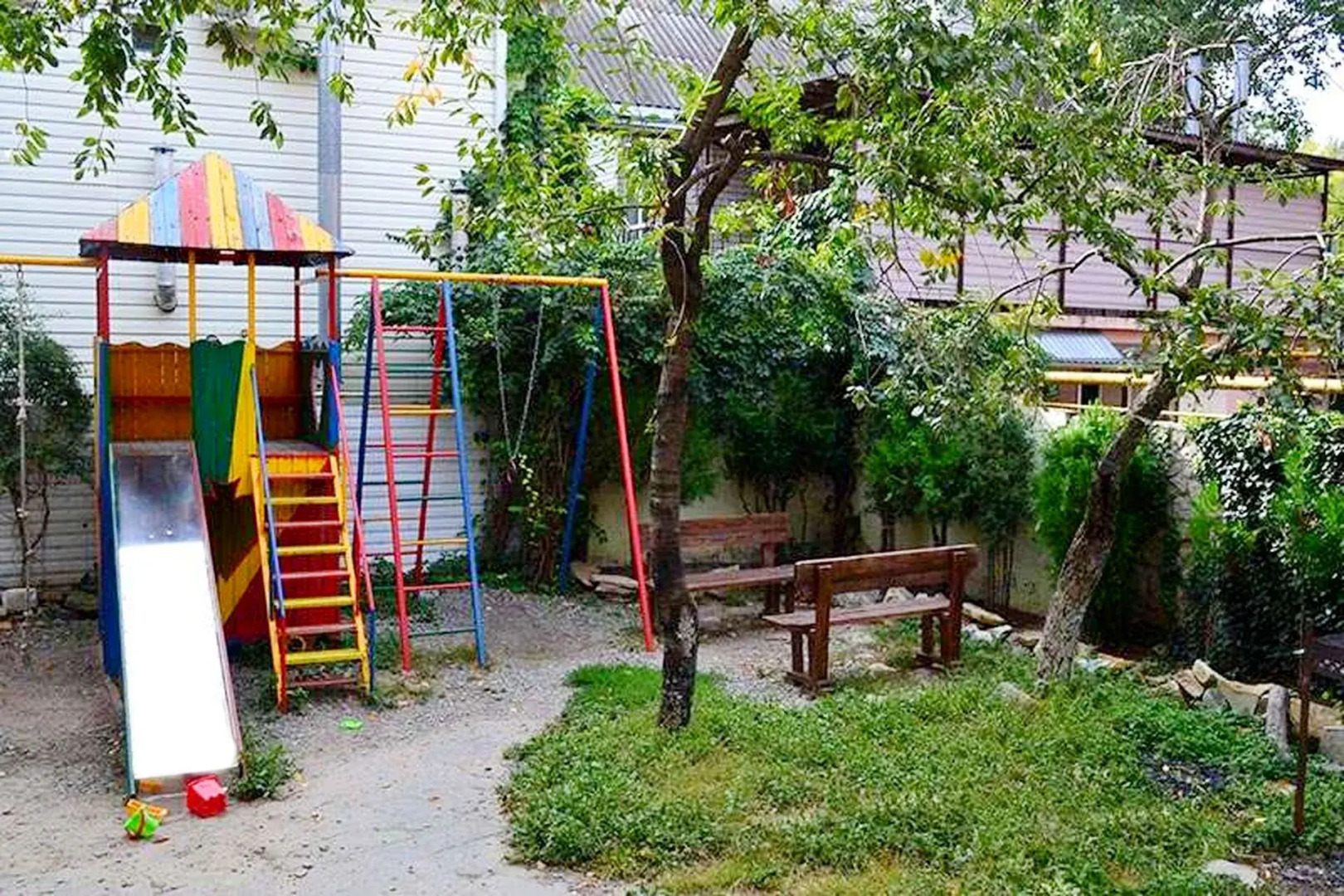 Гостиница "Караван"