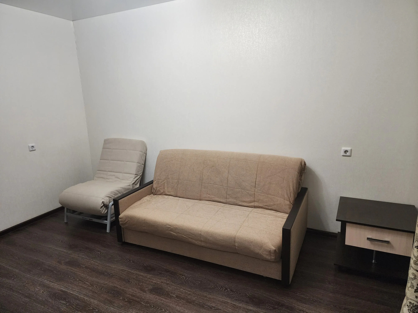 Апартаменты Студия Заря с Видом на Город Рядом с Вокзалом