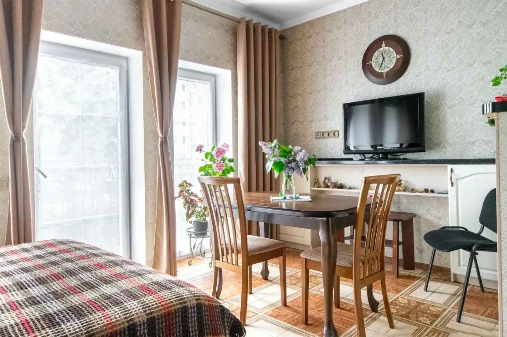 Апартаменты Кайрос с балконом