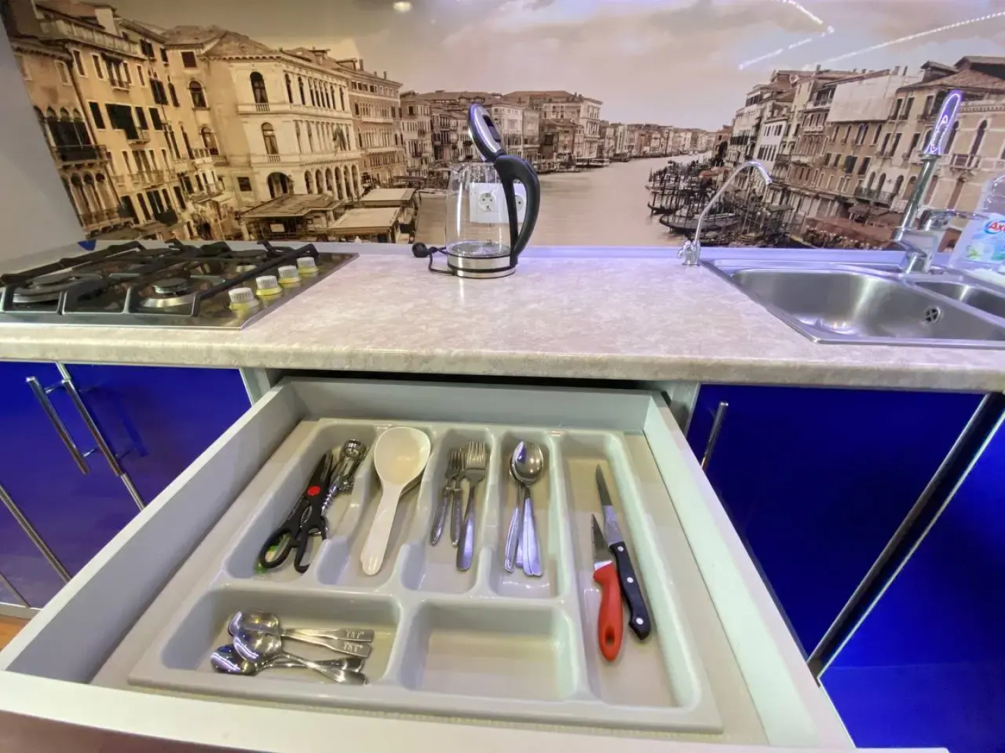 Квартира Уютная в Райoнe c Рaзвитoй Инфpacтруктурой