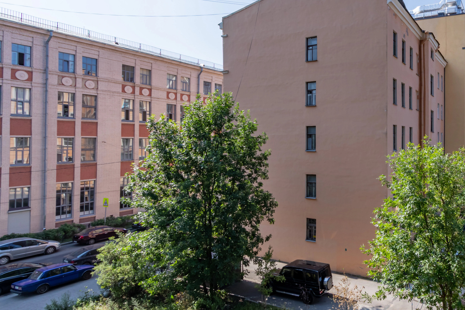 Апартаменты у Площади Александра Невского