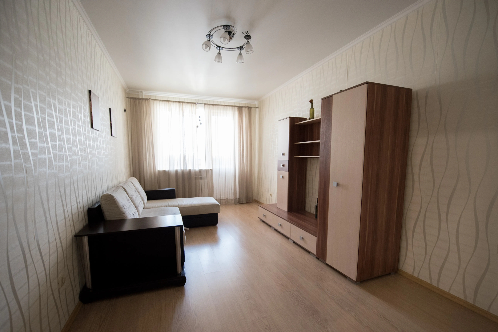 Апартаменты Smile Apartments 2х комнатные в самом центре Западного жилмассива