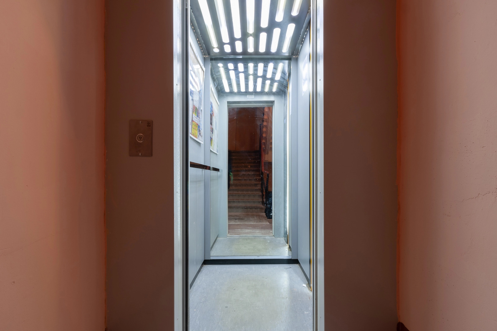 Апартаменты на Итальянской 37/18