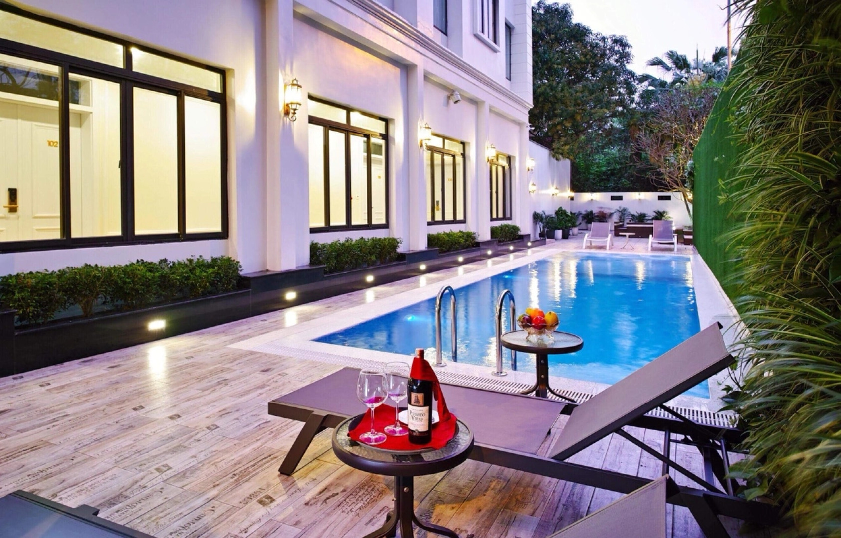 Отель Viet 4 Seasons