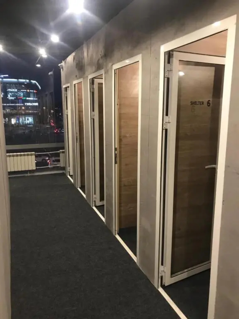 Отель Капсульный отель Shelterz Тульская