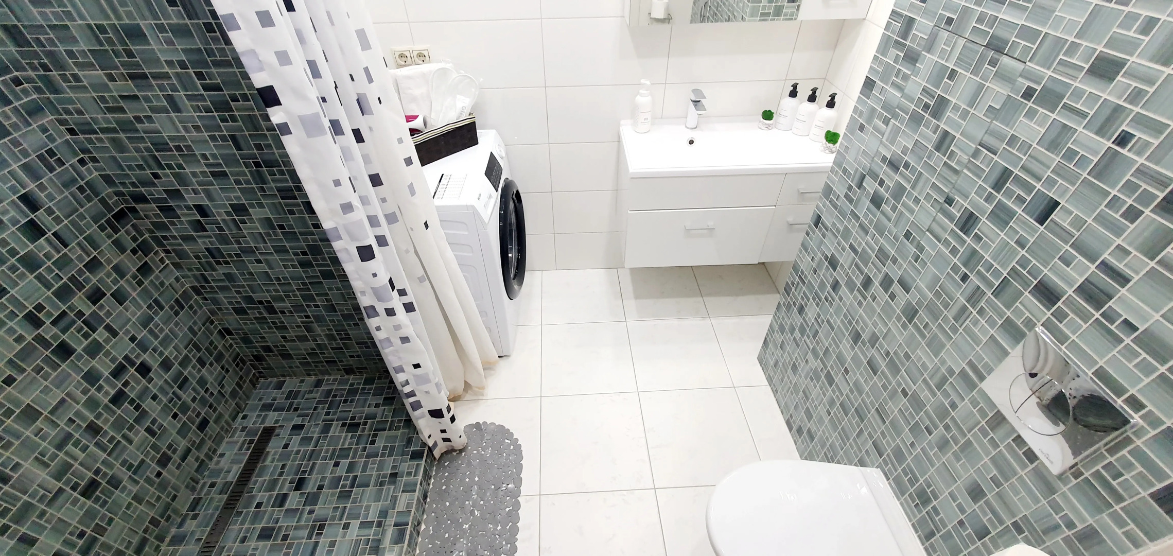 Квартира Студия на Крылова ТРЦ Аура