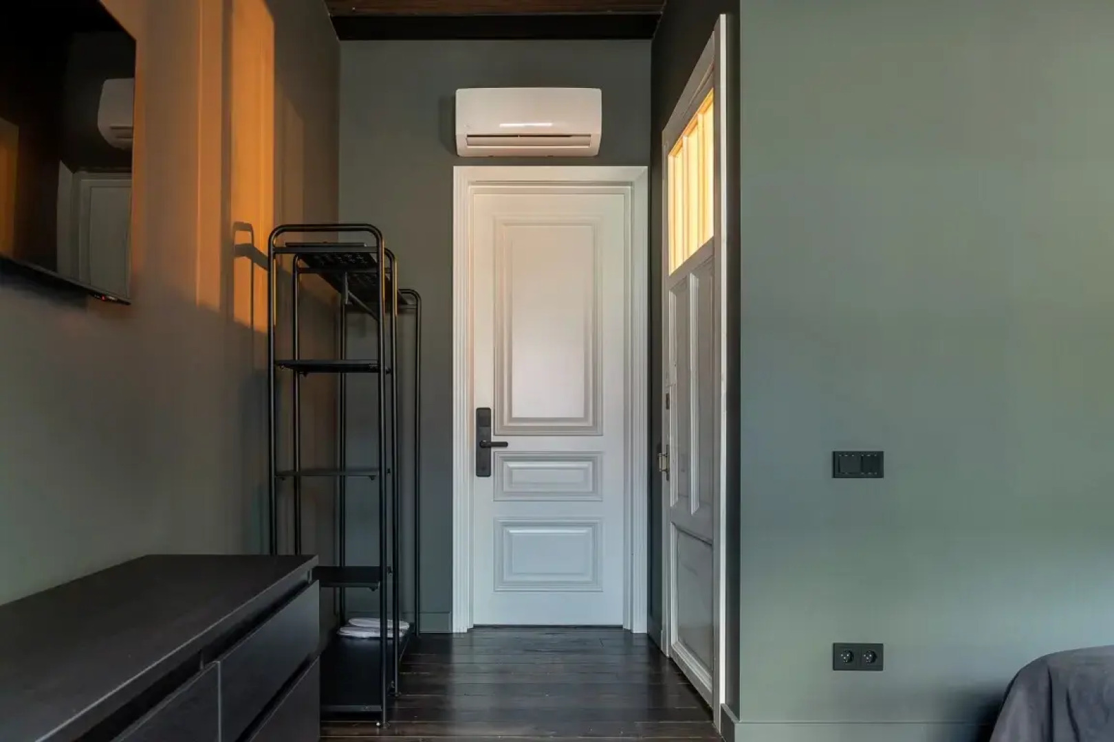 Апартаменты Room в Nikolaev Building