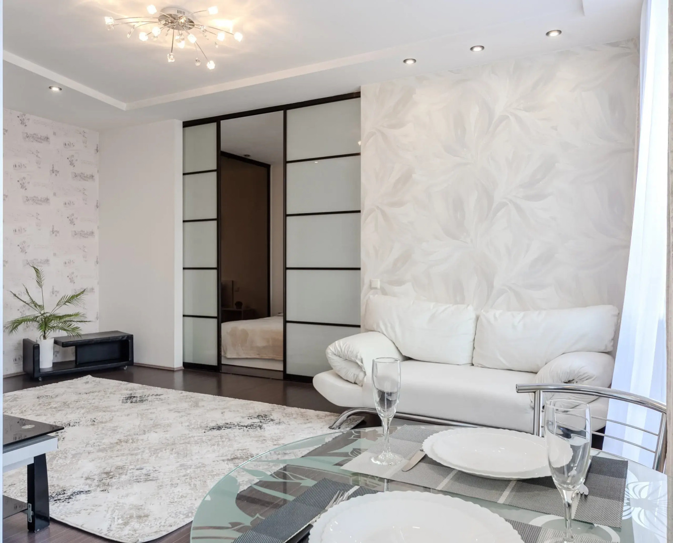 Квартира Евродвухкомнатная на Проспекте Независимости