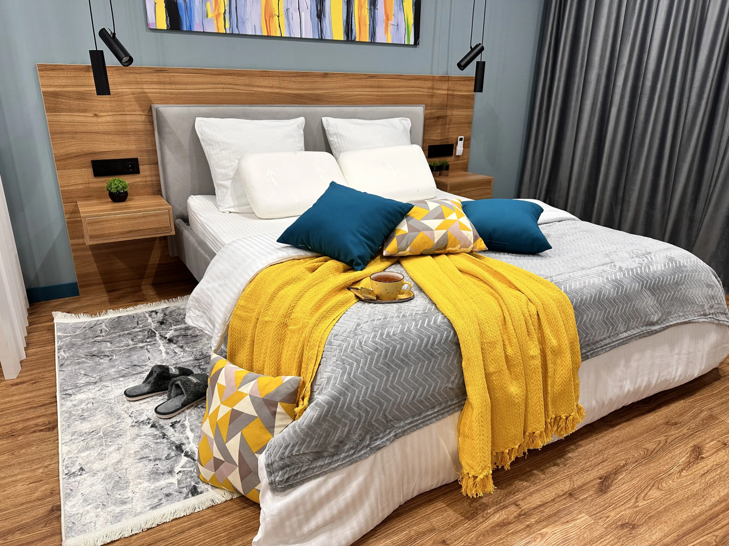 Апартаменты возле парка Героев Отечества