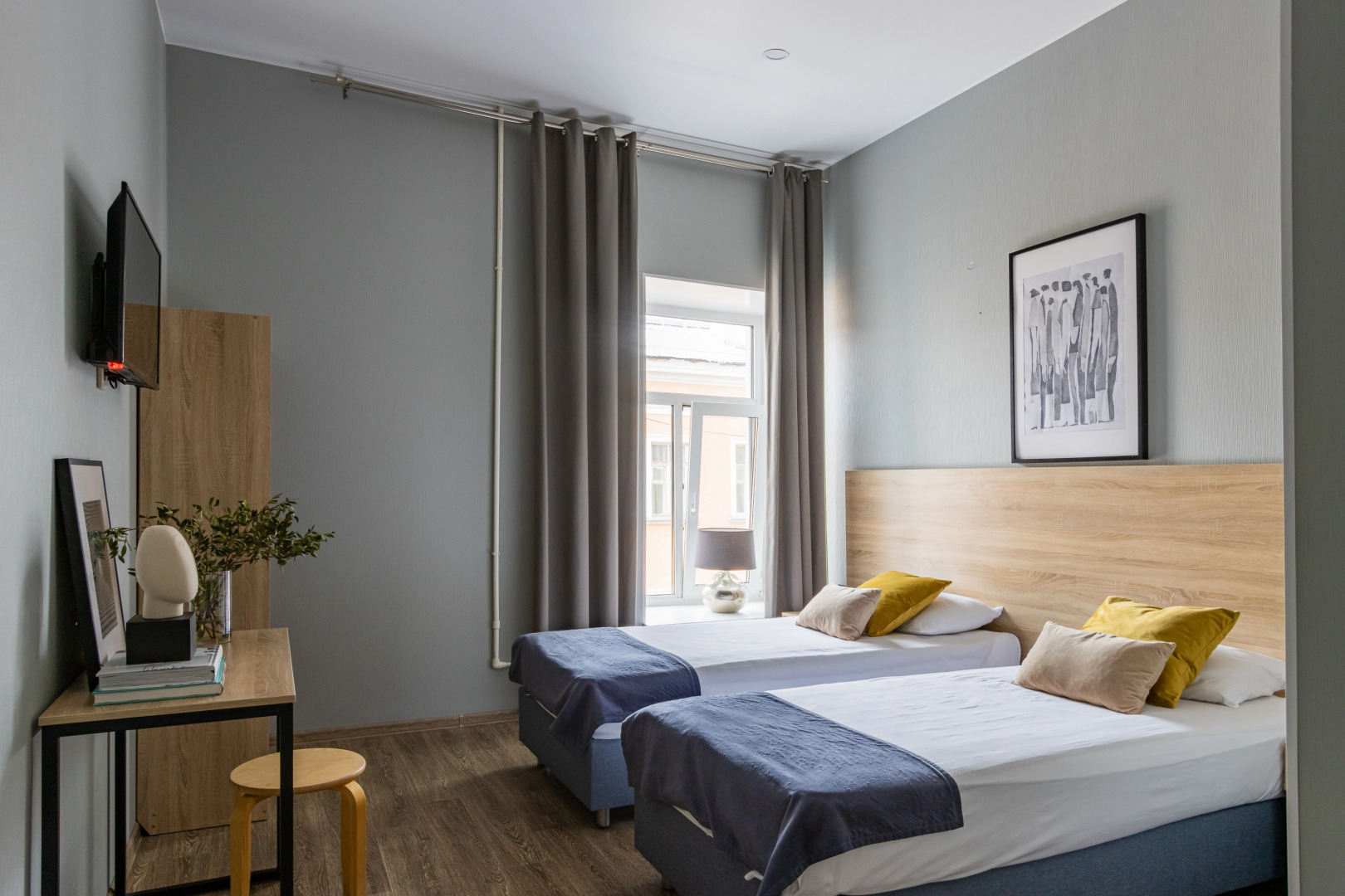 Отель Номера на Невском 111