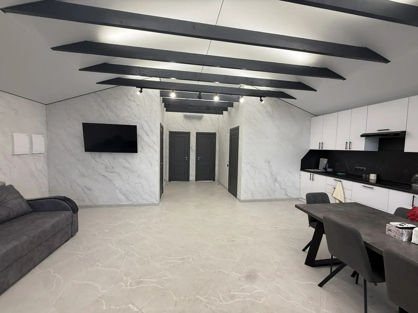 Частный дом Загородный на берегу реки