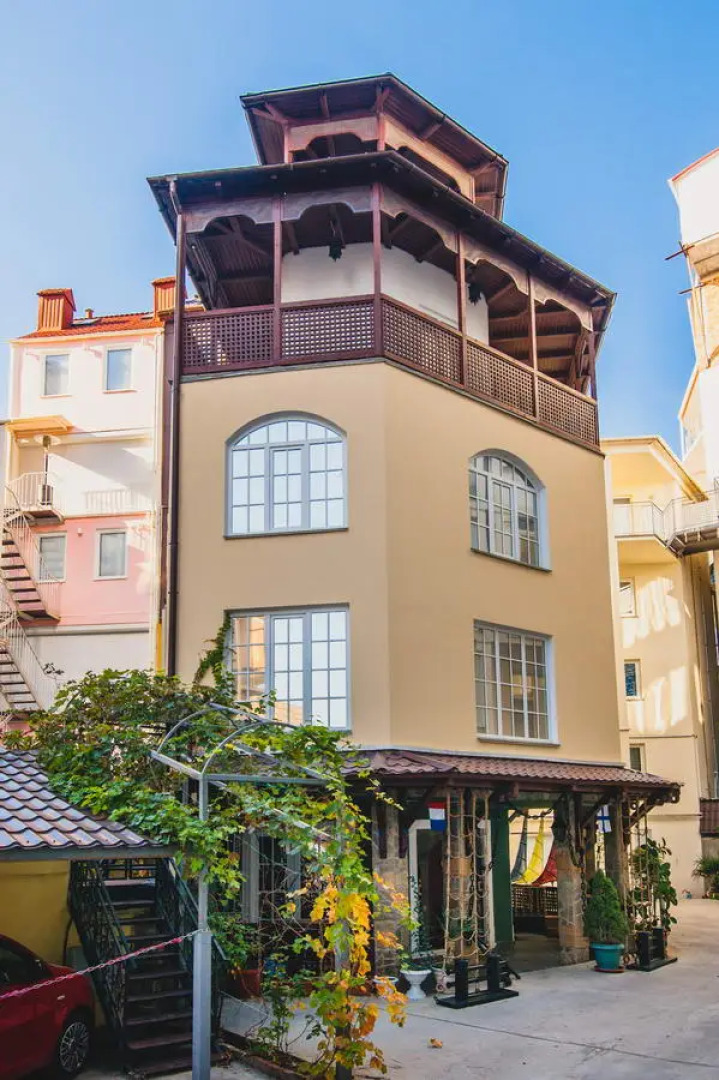 Divo Guest House near sea