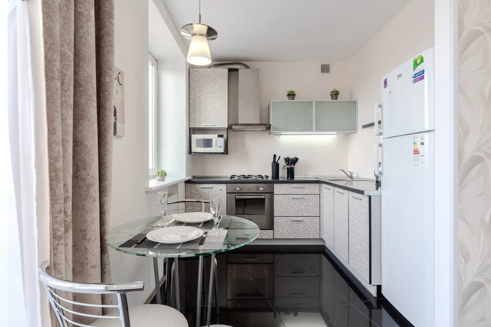 Квартира Евродвухкомнатная на Проспекте Независимости