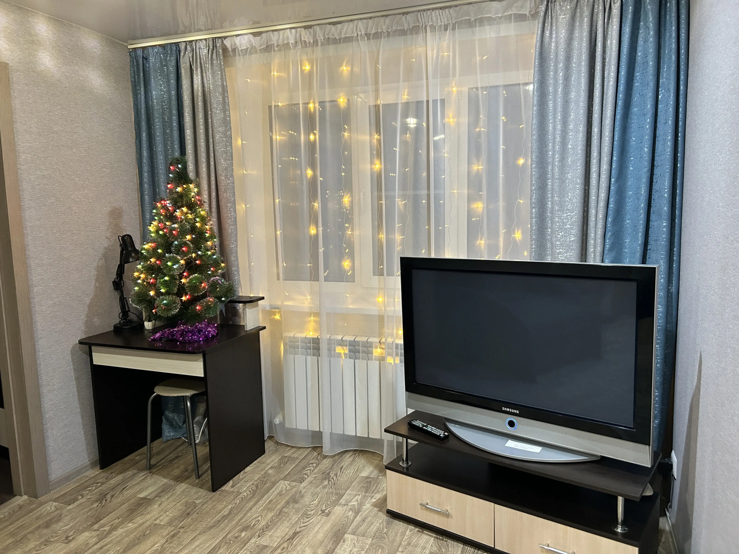 Апартаменты двухкомнатные на Волжском бульваре