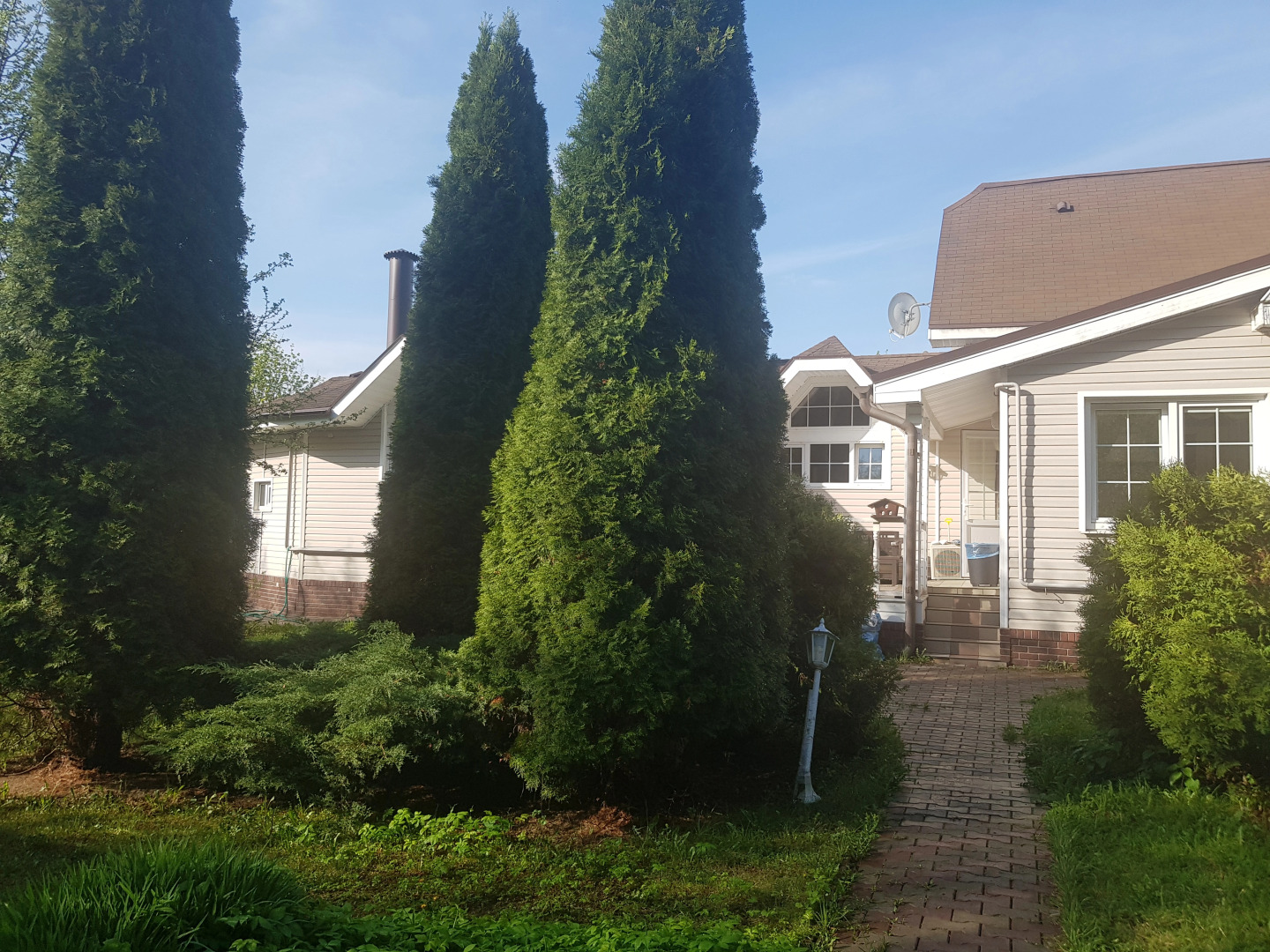 V Rassudovo Guest House	