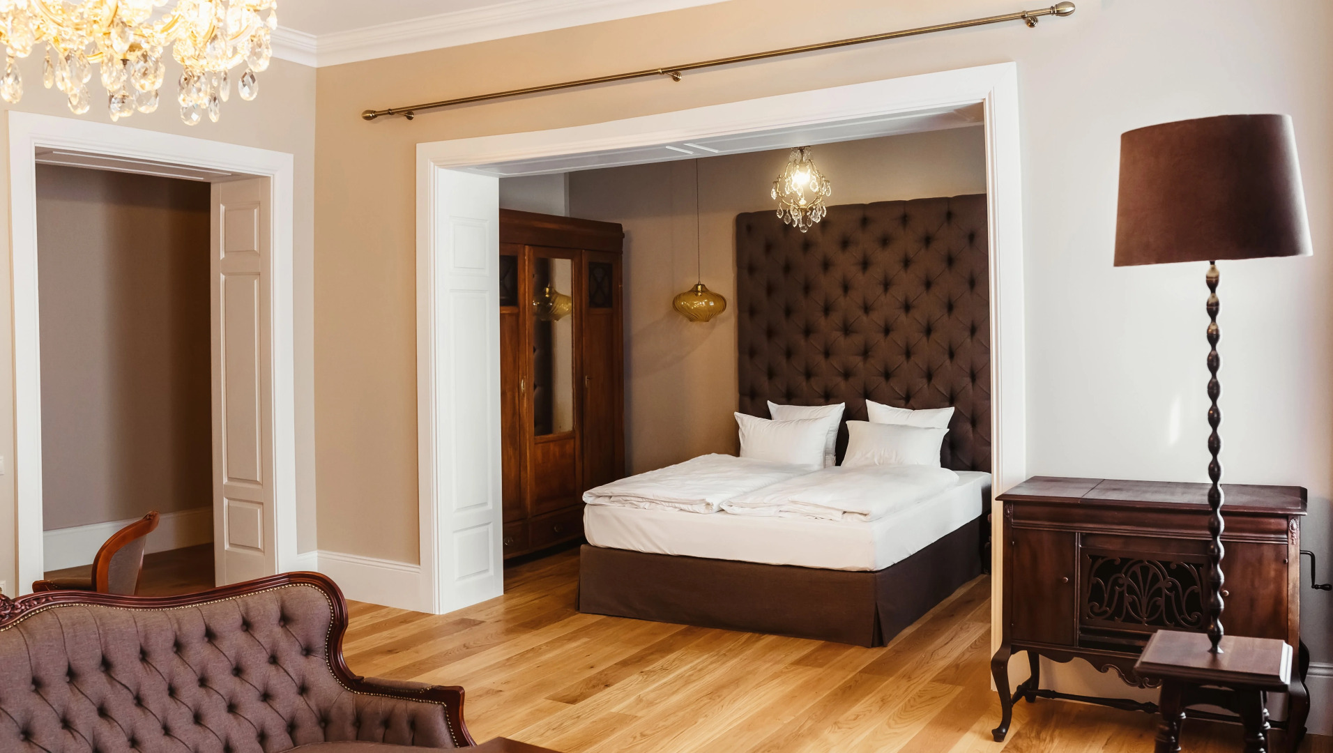 Отель Чайковский