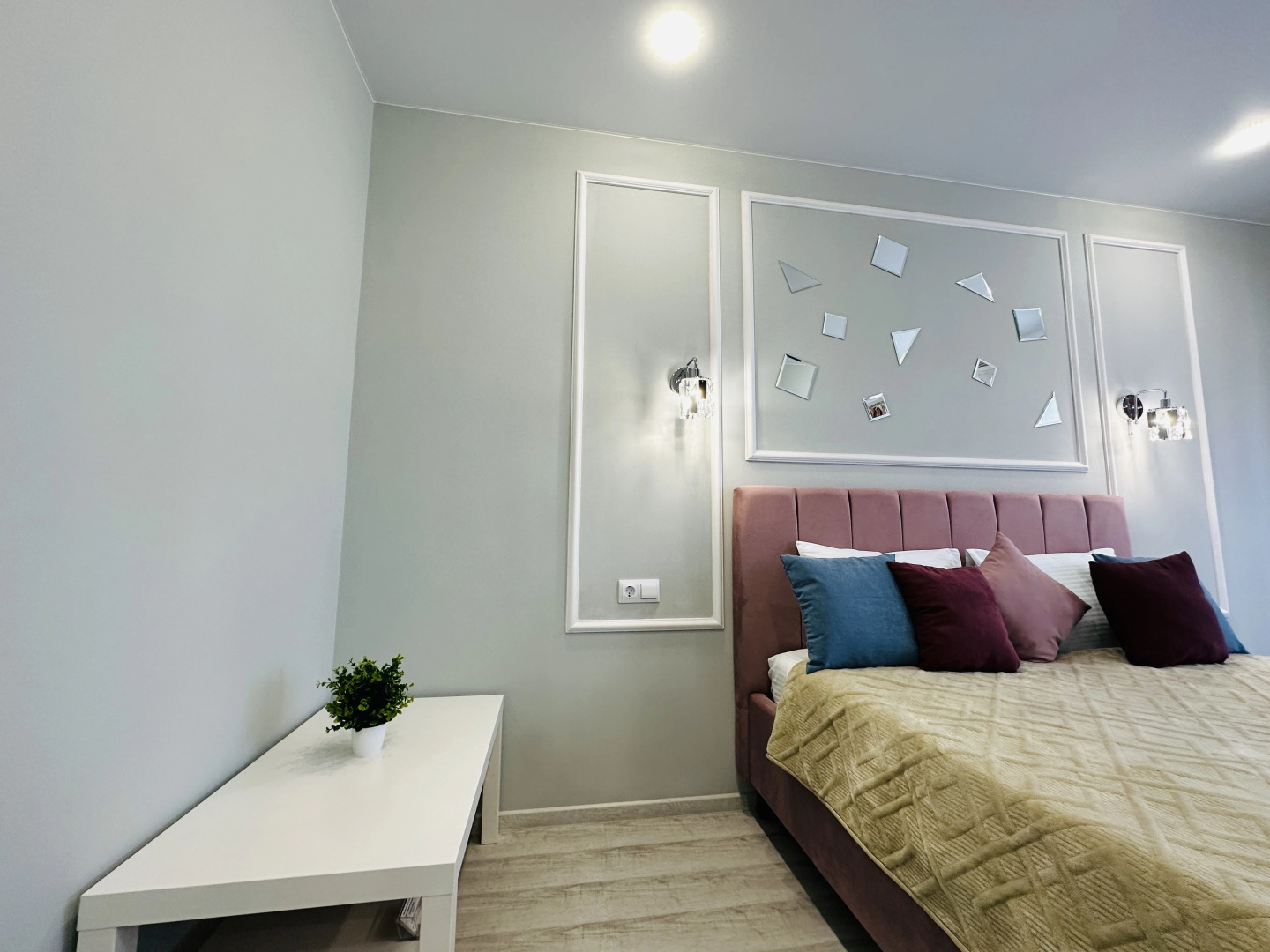 Квартира Nasutki38 люкс Зеркальное отражение