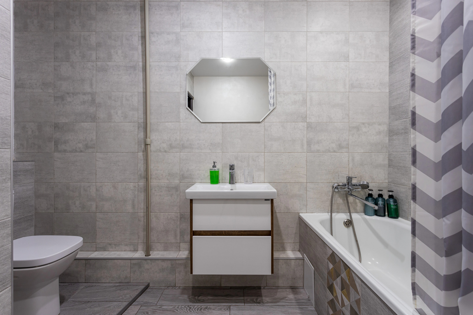 Апартаменты двухкомнатные недалеко от центра и парка